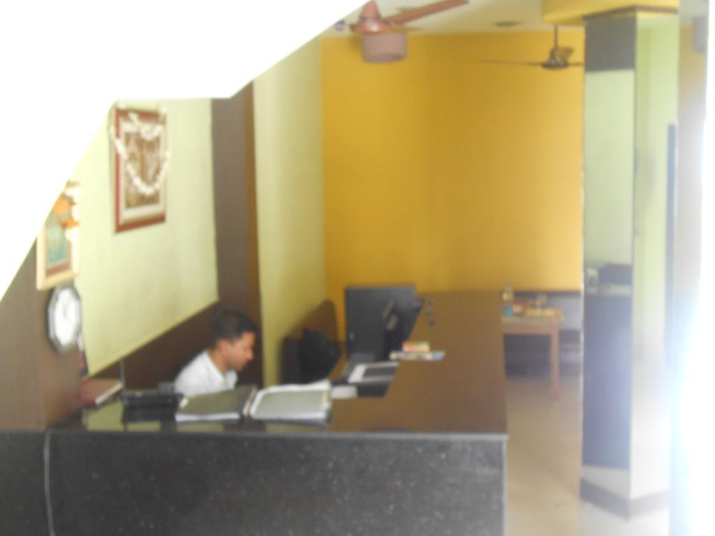 Kings Crown Salt Lake Calcutta Buitenkant foto
