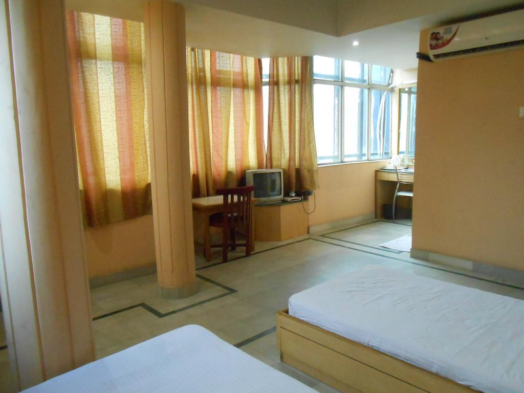 Kings Crown Salt Lake Calcutta Kamer foto