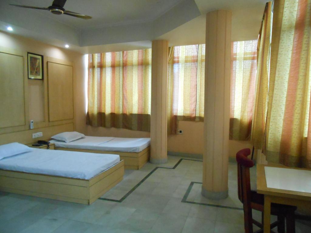 Kings Crown Salt Lake Calcutta Kamer foto