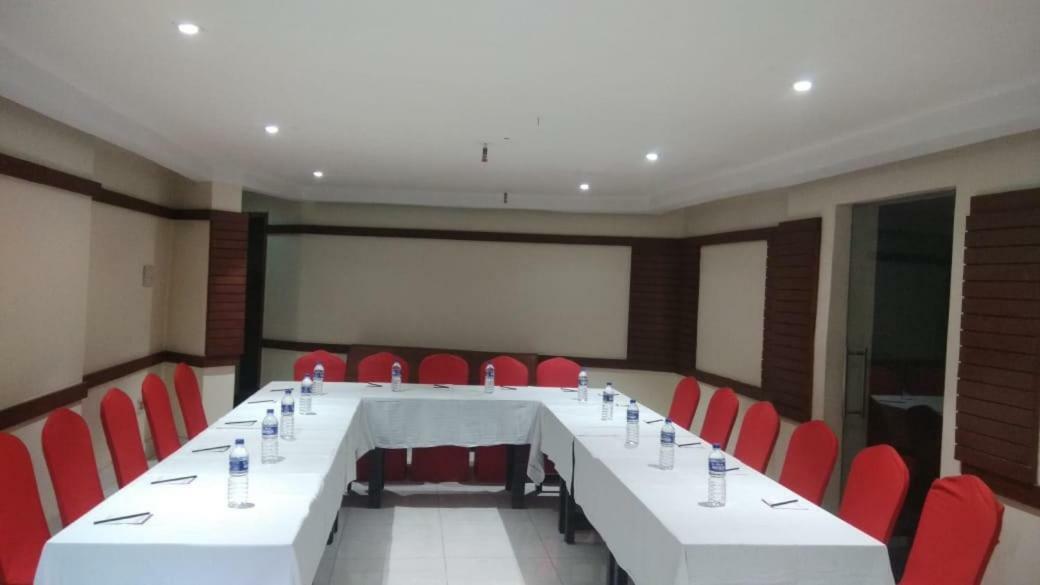 Kings Crown Salt Lake Calcutta Buitenkant foto