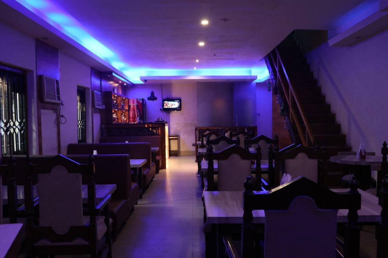 Kings Crown Salt Lake Calcutta Buitenkant foto